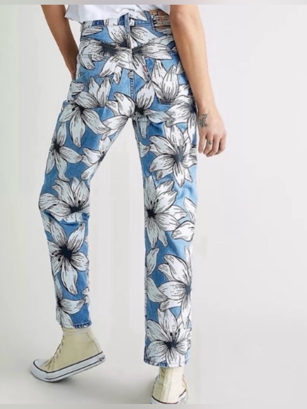 Levi's x Farm Rio Tropical Flower Burst Ribcage Straight Jeans 25 - Picture 2 of 15
